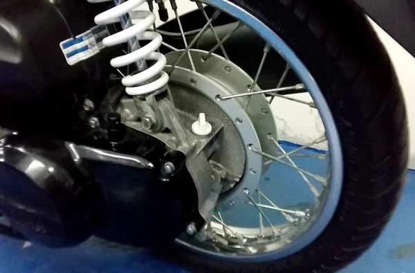 Fino i ลายแฟร์ชั่น ลายใหม่ สีม่วงขาว หัวฉีด กระบอกสูบไดอะซิล รถเดือน กันยายน ปี57 ไมล์ 6พันโล แถม 4 รายการ 28900