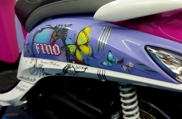 Fino i ลายแฟร์ชั่น ลายใหม่ สีม่วงขาว หัวฉีด กระบอกสูบไดอะซิล รถเดือน กันยายน ปี57 ไมล์ 6พันโล แถม 4 รายการ 28900