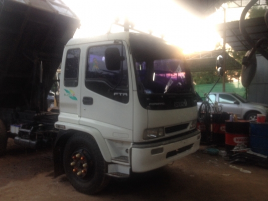 ขายหัวลากอีซูสุ 320 แรง ปี 49รถสวย อยู่หาดใหญ่ ขายหัวลากอีซูสุ 320 แรง ปี 49รถสวย อยู่หาดใหญ่