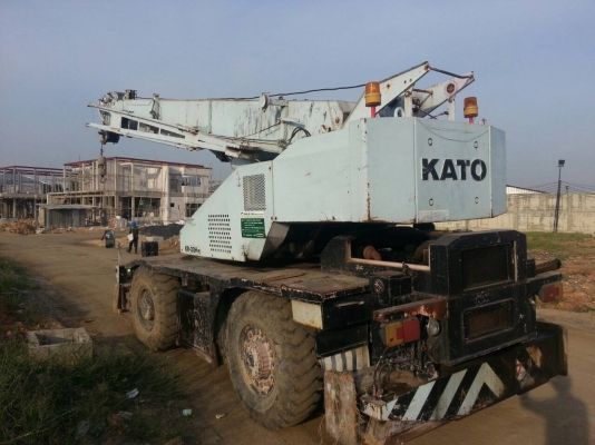 ขายครับ เครน KATO 20T /20H-3 /4ล้อโต