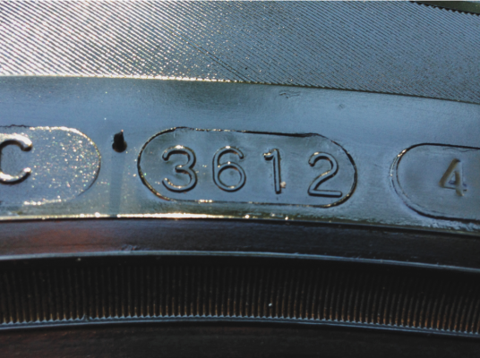 ยาง Maxxis 265 60 18 ปี12 พร้อมใช้งาน ราคาไม่แพง ยาง Maxxis 265 60 18 ปี12 พร้อมใช้งาน ราคาไม่แพง