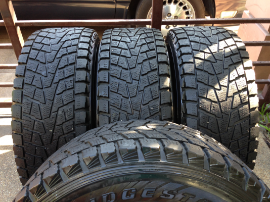 ยาง Bridgestone 275 70 16 ดอกเยอะ เนื้อนิ่ม พร้อมใช้งาน ราคาไม่แพง