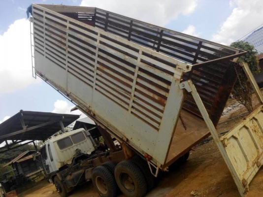 ขายกะบะ10ล้อคอกเกษตรพร้อมชุดดั้ม. ถอดลงสดๆๆร้อนๆๆ