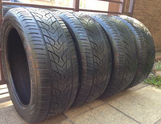 ยาง DERUIBO 265 50 20 กลางปี13 ไม่มีปะ ราคาไม่แพง