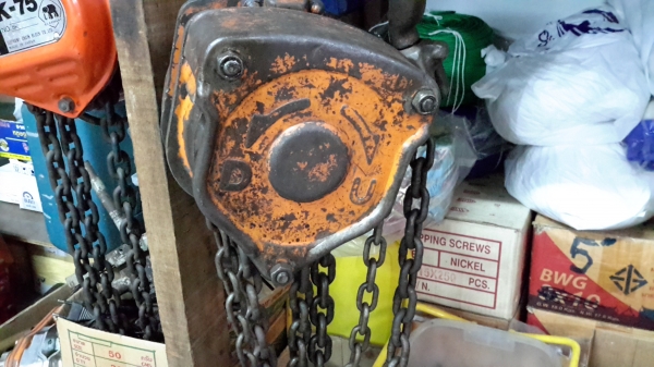 รอกโซ่ VITAL 2 ตัน