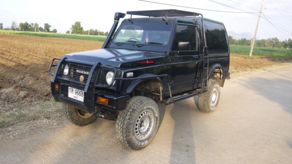 ขาย SUZUKI Caribian  เครื่องดี เกียร์ดี รถใช้งานอยู่ ครับ