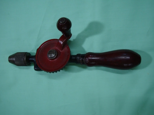 ขายสว่านมือหมุนตราดาว STARงานเก่าเก็บ