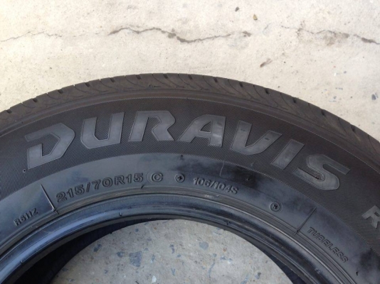 ยาง Bridgstone 215-70-15 ปี 14 ครบชุด 4 เส้น 5500 สภาพสวยๆไม่บวมดอกยางเหลือเยอะวิ่งใด้อีกนานค่ะ ยาง Bridgstone 215-70-15 ปี 14 ครบชุด 4 เส้น 5500 สภาพสวยๆไม่บวมดอกยางเหลือเยอะวิ่งใด้อีกนานค่ะ