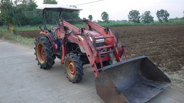 ขายยันม่าร์31แรง พร้อมใบตัก สนใจโทรติดต่อครับ