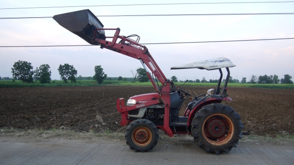 ขายยันม่าร์31แรง พร้อมใบตัก สนใจโทรติดต่อครับ