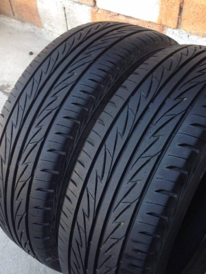 ยาง Bridgstone 185-55-15 ปี 12 2 เส้น 1500 สภาพสวยๆไม่มีปะไม่บวมดอกยางเหลือเยอะวิ่งใด้อีกนานค่ะ
