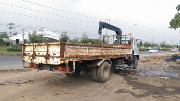 6ล้อติดเครน 160 แรง 3 ตัน 3 ชัก เครนท้องแบน กระบะยาว 6.20 สภาพสวยจัดพร้อมใช้งาน 6ล้อติดเครน 160 แรง 3 ตัน 3 ชัก เครนท้องแบน กระบะยาว 6.20 สภาพสวยจัดพร้อมใช้งาน