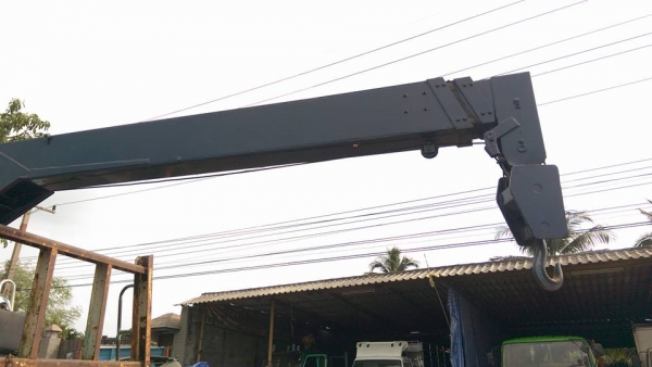 6ล้อติดเครน 160 แรง 3 ตัน 3 ชัก เครนท้องแบน กระบะยาว 6.20 สภาพสวยจัดพร้อมใช้งาน