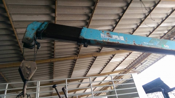 6ล้อเครน195แรง 5 ตัน 3 ชัก ยาง 8.25 กระบะยาว 6.20 คัสซีสวยพร้อมใช้งาน 6ล้อเครน195แรง 5 ตัน 3 ชัก ยาง 8.25 กระบะยาว 6.20 คัสซีสวยพร้อมใช้งาน