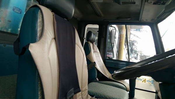 6ล้อเครน195แรง 5 ตัน 3 ชัก ยาง 8.25 กระบะยาว 6.20 คัสซีสวยพร้อมใช้งาน 6ล้อเครน195แรง 5 ตัน 3 ชัก ยาง 8.25 กระบะยาว 6.20 คัสซีสวยพร้อมใช้งาน