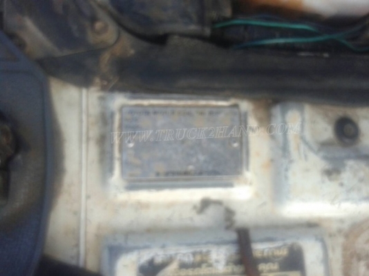 รถตู้หลังคาสูง ยี่ห้อโตโยต้า ติดแก๊ซ LPG ทะเบียนพร้อม