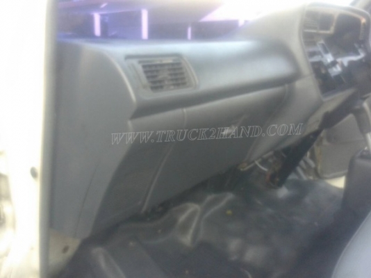 รถตู้หลังคาสูง ยี่ห้อโตโยต้า ติดแก๊ซ LPG ทะเบียนพร้อม