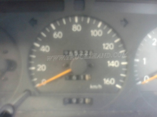 รถตู้หลังคาสูง ยี่ห้อโตโยต้า ติดแก๊ซ LPG ทะเบียนพร้อม