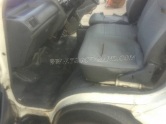 รถตู้หลังคาสูง ยี่ห้อโตโยต้า ติดแก๊ซ LPG ทะเบียนพร้อม