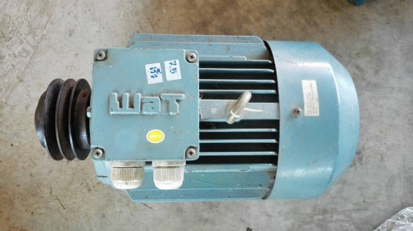 ====== SOLD OUT!! ====== มอเตอร์ WAT Austria 7.5 HP. 2900 RPM. 380V. รอบเร็ว วิ่งเงียบ สภาพสวยพร้อมใช้