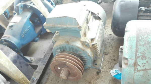 ====== SOLD OUT!! ====== มอเตอร์ MULLER 15 HP. 1460 RPM. 380V. สภาพสวย วิ่งเงียบ พร้อมใช้งาน