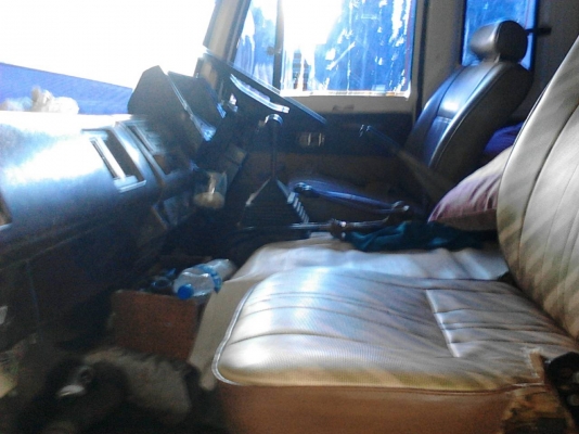 รถอีซูซุ 6 ล้อดั้ม FSR / 145 แรงม้า. ปี 37.   สนใจติดต่อ  081 - 6079515