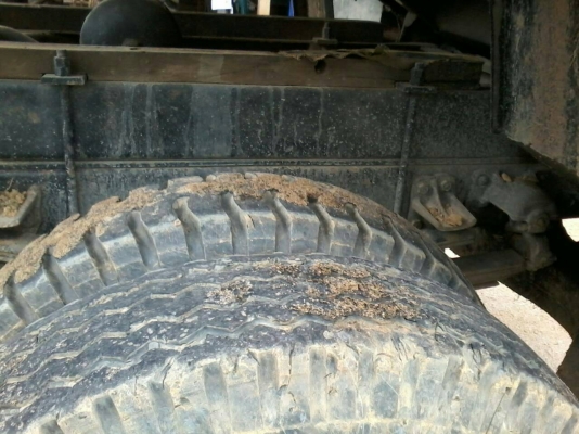 รถอีซูซุ 6 ล้อดั้ม FSR / 145 แรงม้า. ปี 37.   สนใจติดต่อ  081 - 6079515