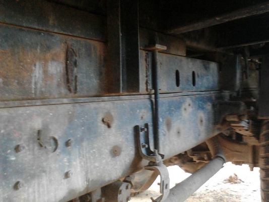 รถอีซูซุ 6 ล้อดั้ม FSR / 145 แรงม้า. ปี 37.   สนใจติดต่อ  081 - 6079515