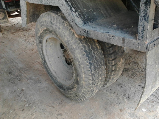 รถอีซูซุ 6 ล้อดั้ม FSR / 145 แรงม้า. ปี 37.   สนใจติดต่อ  081 - 6079515