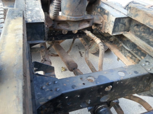 รถอีซุซุ 6 ล้อดั้ม NPR 150 แรงม้า ปี 52. ( รถวิ่ง 2xx,xxx กม. ) สนใจติดต่อ 081 - 6079515 รถอีซุซุ 6 ล้อดั้ม NPR 150 แรงม้า ปี 52. ( รถวิ่ง 2xx,xxx กม. ) สนใจติดต่อ 081 - 6079515