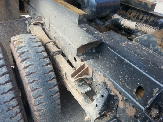 รถอีซุซุ 6 ล้อดั้ม NPR 150 แรงม้า ปี 52. ( รถวิ่ง 2xx,xxx กม. ) สนใจติดต่อ 081 - 6079515 รถอีซุซุ 6 ล้อดั้ม NPR 150 แรงม้า ปี 52. ( รถวิ่ง 2xx,xxx กม. ) สนใจติดต่อ 081 - 6079515