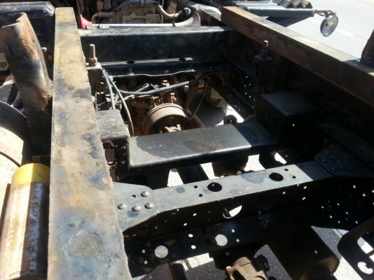 รถอีซุซุ 6 ล้อดั้ม NPR 150 แรงม้า ปี 52. ( รถวิ่ง 2xx,xxx กม. ) สนใจติดต่อ 081 - 6079515 รถอีซุซุ 6 ล้อดั้ม NPR 150 แรงม้า ปี 52. ( รถวิ่ง 2xx,xxx กม. ) สนใจติดต่อ 081 - 6079515