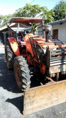 ขายรถไถ KUBOTA M7040 ใบมีดดันหน้า 6 จาน เอกสารเล่มทะเบียน ราคา 420000