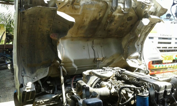 ขายรถบรรทุก 6 ล้อดัมพ์ ISUZU NQR 175 แรงม้าปี 2549 ราคา 650000