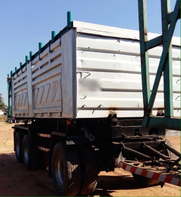 ขายหางพ่วง สามมิต 3 เพลา. แท้. ปี 48. สนใจติดต่อ 081 - 6079515 ขายหางพ่วง สามมิต 3 เพลา. แท้. ปี 48. สนใจติดต่อ 081 - 6079515