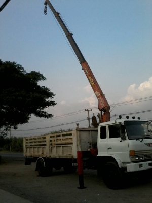 ขายFF180แรงติดเครนUNIC500ท้องปลิง4ปลอก3ชักขาเหลี่ยมยาว7.20เมตร