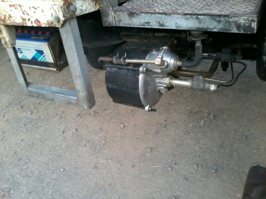 ขายFF180แรงติดเครนUNIC500ท้องปลิง4ปลอก3ชักขาเหลี่ยมยาว7.20เมตร