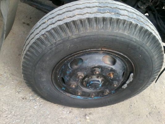 ขายFF180แรงติดเครนUNIC500ท้องปลิง4ปลอก3ชักขาเหลี่ยมยาว7.20เมตร