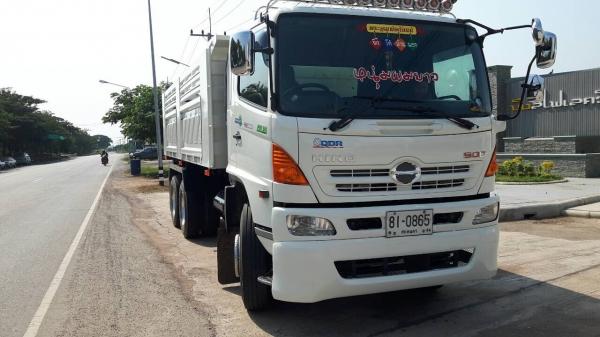 ขายครับ 320 ปี 50 ดั้มสามมิตรต่อใหม่ รับประกันความสด ขายครับ 320 ปี 50 ดั้มสามมิตรต่อใหม่ รับประกันความสด