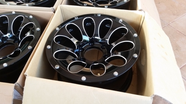 ขายล้อขอบ 16 กว้าง 8.5 ออฟ 0 ขายล้อขอบ 16 กว้าง 8.5 ออฟ 0