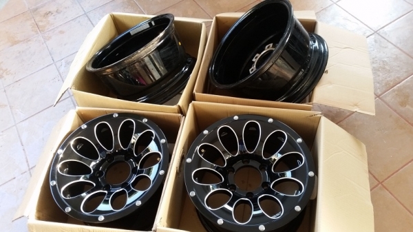 ขายล้อขอบ 16 กว้าง 8.5 ออฟ 0 ขายล้อขอบ 16 กว้าง 8.5 ออฟ 0