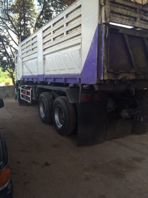 รถฮีโน่ 10 ล้อดั้ม 344 แรงม้า. ปี 56. ( รถวิ่ง 2xx,xxx กว่า กม. ) , ( ขาย แม่ , ลูก. )    สนใจติดต่อ  081 - 6079515