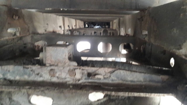 รถฮีโน่ 6 ล้อ FC4J  145 แรงม้า. ปี 41.    สนใจติดต่อ  081 - 6079515