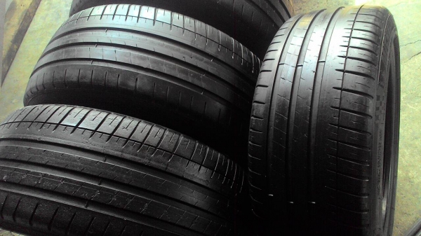 215/45R17 MICHELIN PILOT Sport3 ชุด 4 เส้น tel.081-427-3941 ไอดีไลน์ autobot107 215/45R17 MICHELIN PILOT Sport3 ชุด 4 เส้น tel.081-427-3941 ไอดีไลน์ autobot107
