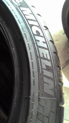 215/45R17 MICHELIN PILOT Sport3 ชุด 4 เส้น tel.081-427-3941 ไอดีไลน์ autobot107 215/45R17 MICHELIN PILOT Sport3 ชุด 4 เส้น tel.081-427-3941 ไอดีไลน์ autobot107
