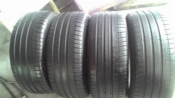 215/45R17 MICHELIN PILOT Sport3 ชุด 4 เส้น tel.081-427-3941 ไอดีไลน์ autobot107 215/45R17 MICHELIN PILOT Sport3 ชุด 4 เส้น tel.081-427-3941 ไอดีไลน์ autobot107