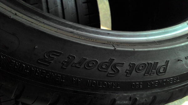 215/45R17 MICHELIN PILOT Sport3 ชุด 4 เส้น tel.081-427-3941 ไอดีไลน์ autobot107 215/45R17 MICHELIN PILOT Sport3 ชุด 4 เส้น tel.081-427-3941 ไอดีไลน์ autobot107
