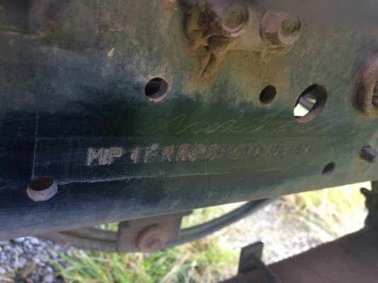 รถอีซูซุ 6 ล้อดั้ม FRR 210 แรงม้า  ปี 53.  ( รถวิ่ง 1xx,xxx กม. )     สนใจติดต่อ  081 - 6079515