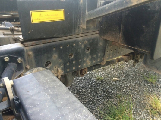 รถอีซูซุ 6 ล้อดั้ม FRR 210 แรงม้า  ปี 53.  ( รถวิ่ง 1xx,xxx กม. )     สนใจติดต่อ  081 - 6079515