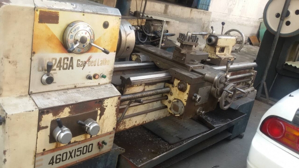 เครื่องกลึง8ฟุต